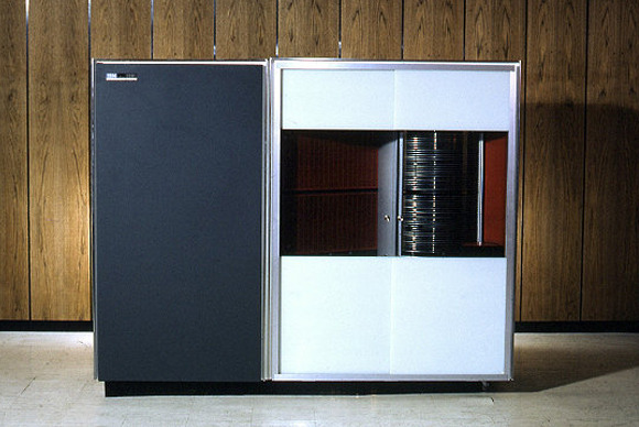 ibm-1301-100053051-gallery